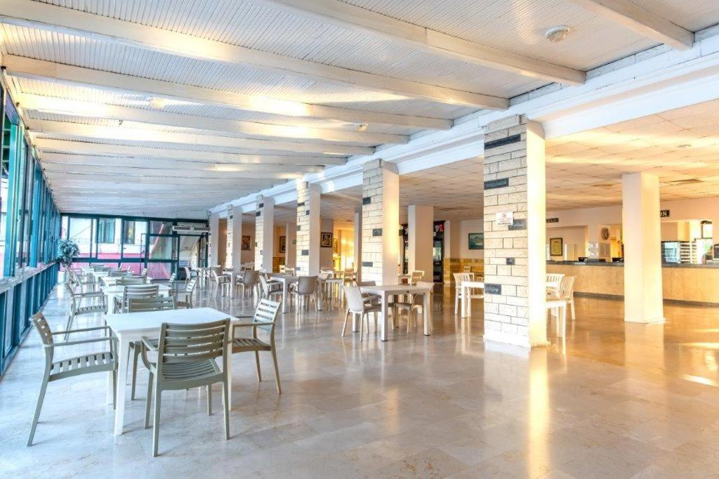Club Pineta Hotel 말마리스 외부 사진